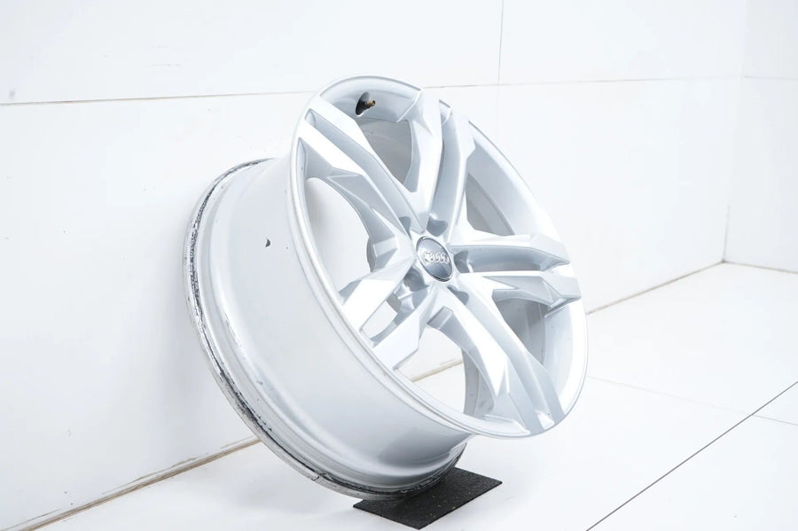 1 x Audi A4 Allroad 8W B9 lichtmetalen velg 18 inch 8W9601025B 7,5J ET29