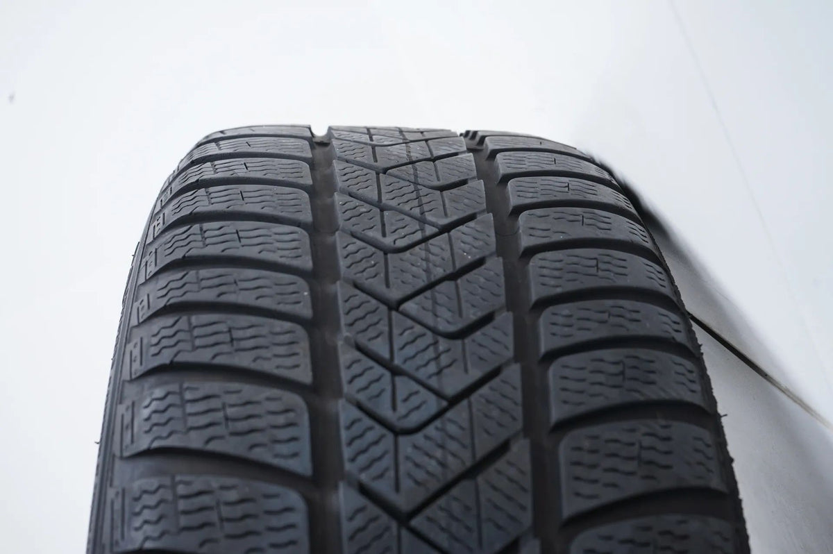 Mercedes E-Class W213 winter tires/wheels 245/45/18 inch Detailansicht 13