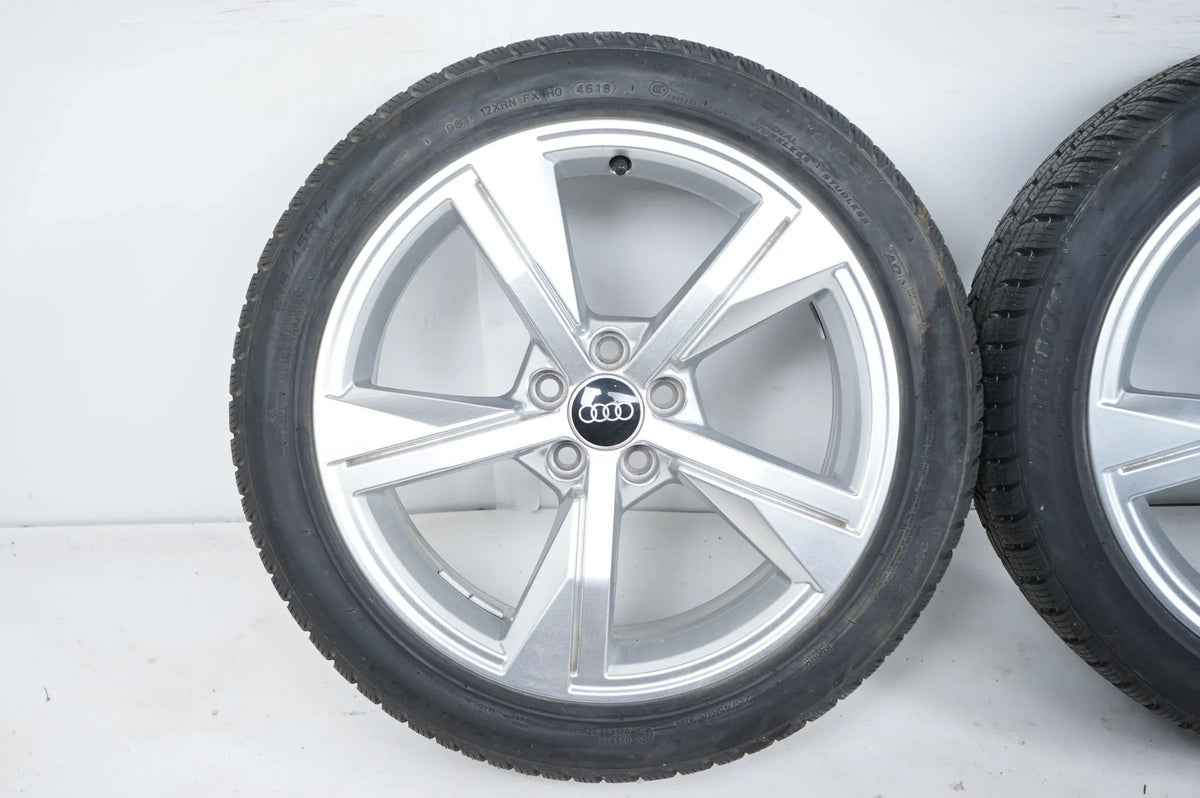 Neu Audi A1 GB Winterräder Winterreifen 215 45 17 Zoll 82A601025G Vue détaillée 3