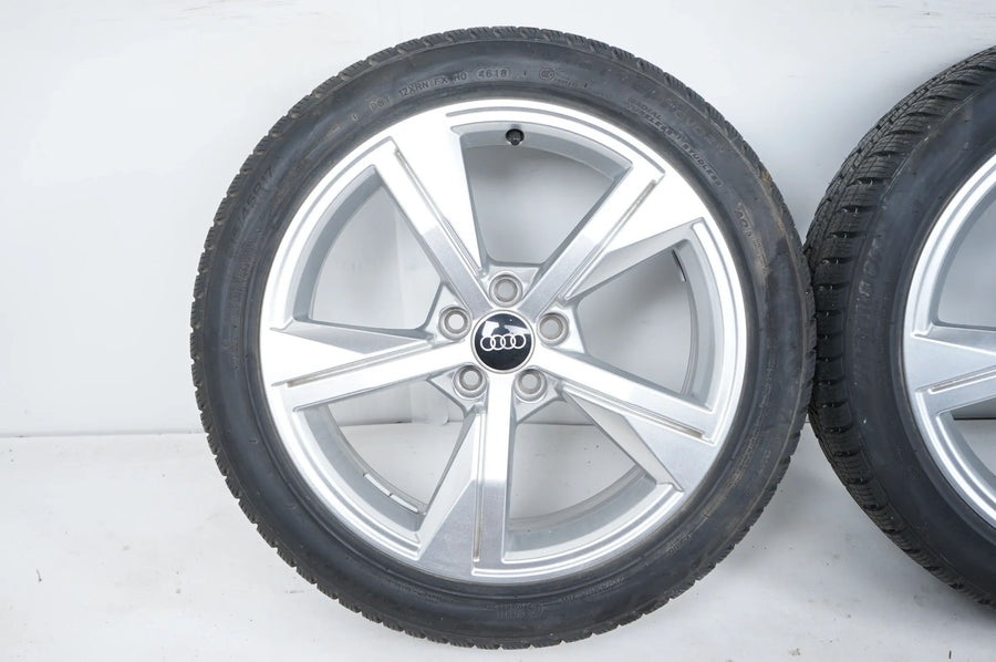 Neu Audi A1 GB Winterräder Winterreifen 215 45 17 Zoll 82A601025G