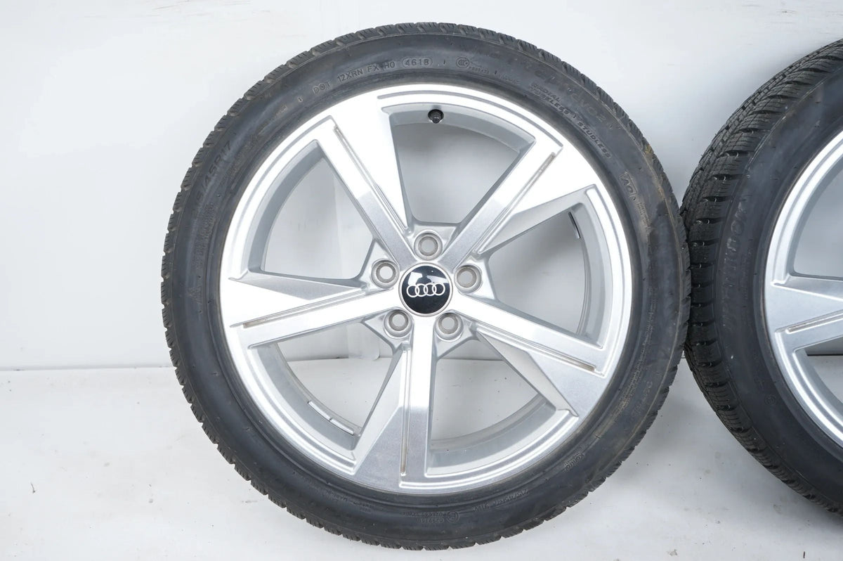 Neu Audi A1 GB Allwetterräder mit neuen Allwetterreifen 215 45 17 Zoll 82A601025G Detailansicht 4