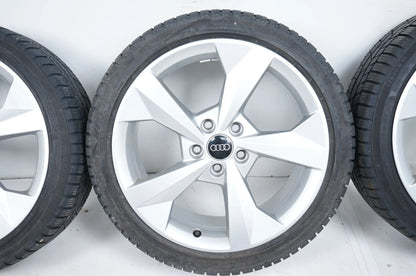 Audi A3 8Y Allwetterräder mit neuen Allwetterreifen 225 40 18 Zoll 8Y0601025j
