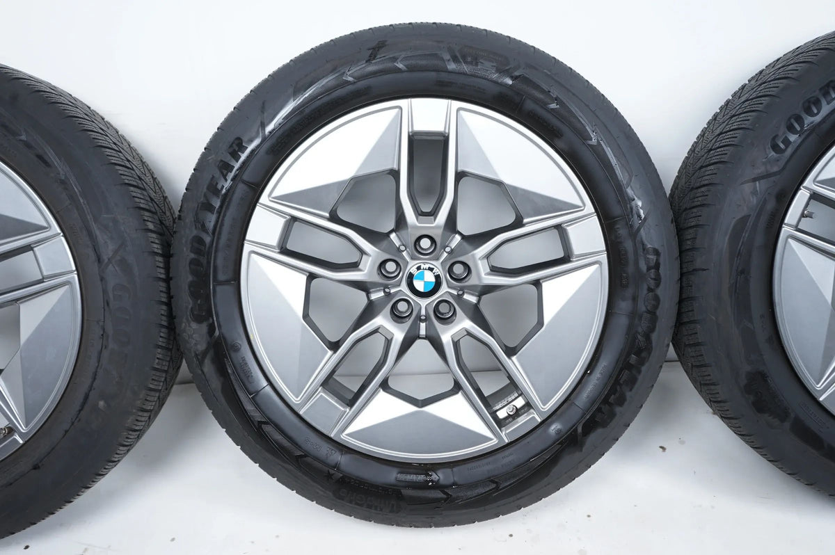 BMW iX i20 Winterreifen Winterräder 235 60 20 Zoll 1002 5A02653 Detailansicht 4