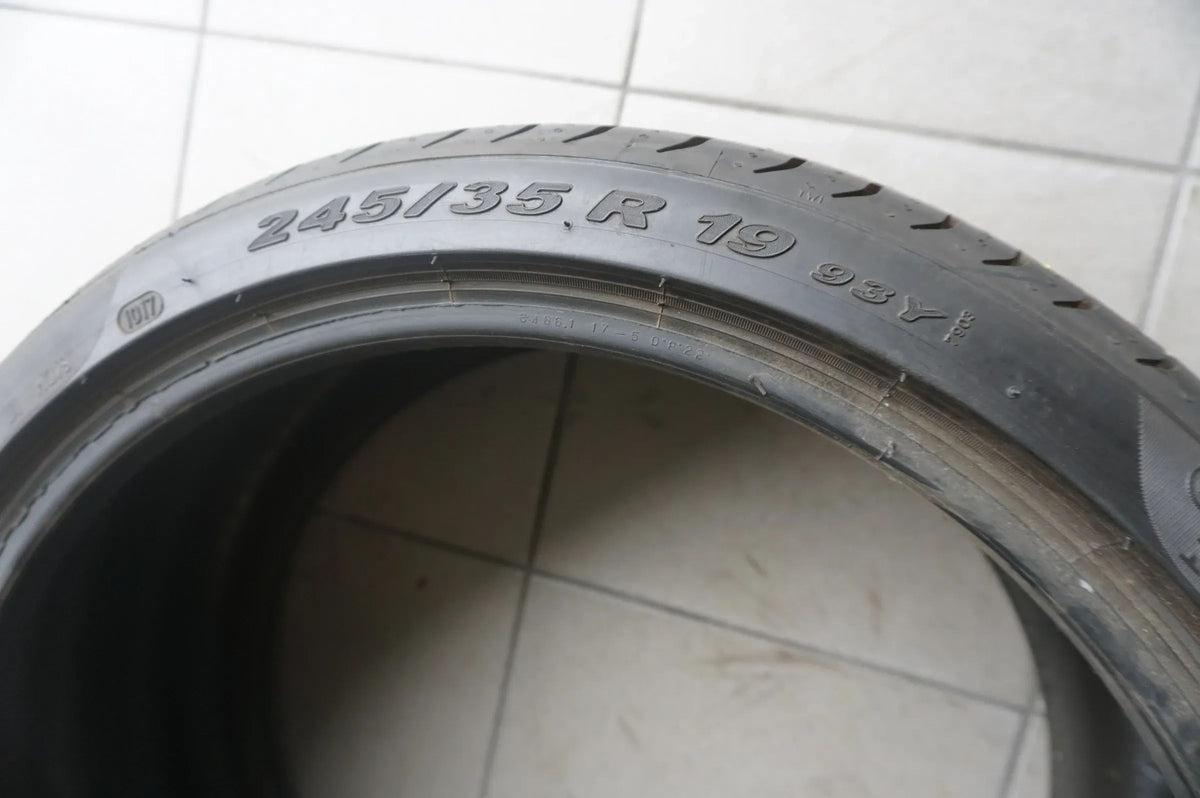 1 X 245 35 R19 93Y Summer Tire Pirelli P Zero PZero MO 8mm 2017 Detailansicht 4