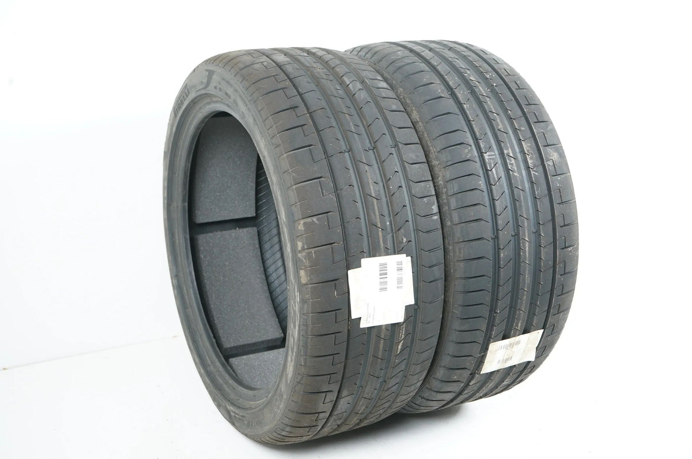 2x Sommerreifen Pirelli PZ4 245 40 18 Zoll DOT23 ca.5mm MO