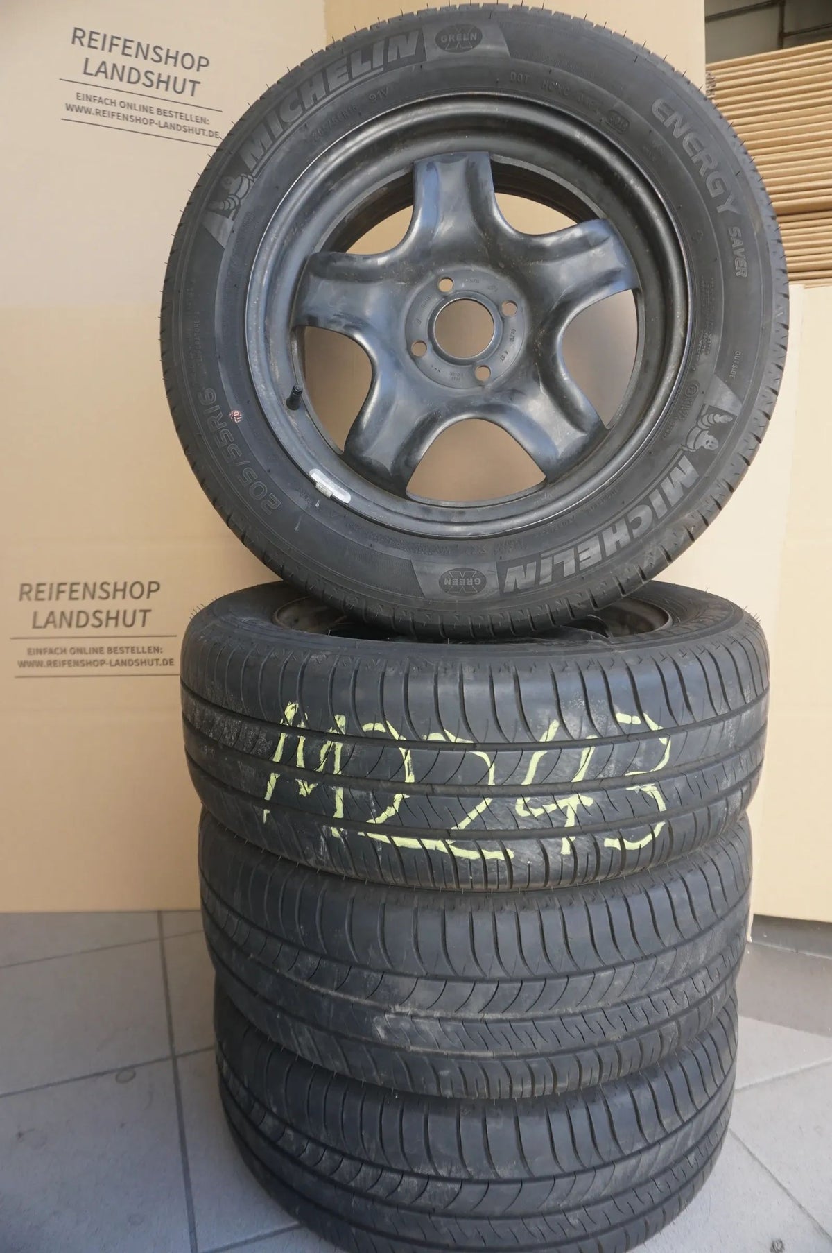 Original Dacia Sandero 2 Stahlfelgen Felgen Sommerräder Sommereifen 205 55 R16