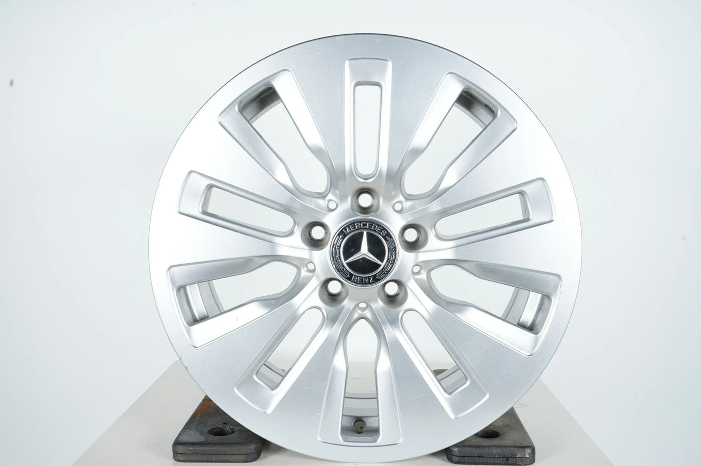 1x Mercedes C Klasse W206 Alufelge 17 Zoll A2064017000 7J ET44,5