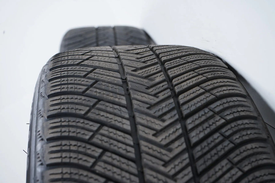 Mercedes E63 AMG W213 Winterreifen Winterräder 19 Zoll