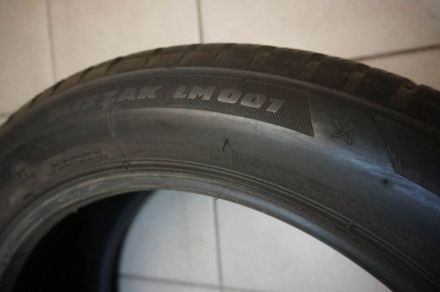 2 X 225 50 R18 95H Winterreifen Bridgestone Blizzak LM001* RFT RSC 2017 6mm