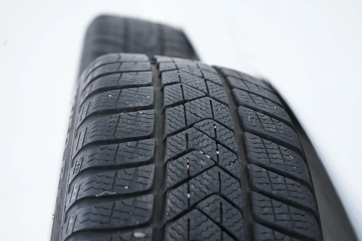 VW Volkswagen Golf 7 8 Winter tires Winter wheels 205 50 17 inch Detailansicht 10