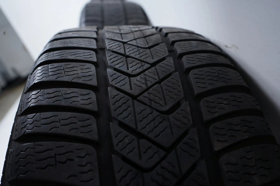 Mercedes E-Class W213 winter tires/wheels 245/45/18 inch