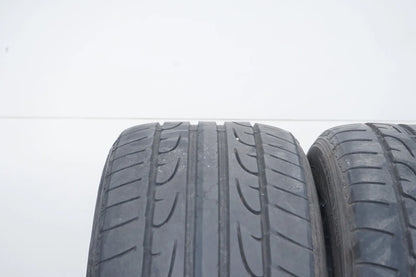 2 pneus été Dunlop 215/45/16 pouces DOT16, profondeur de sculpture d'environ 4 mm