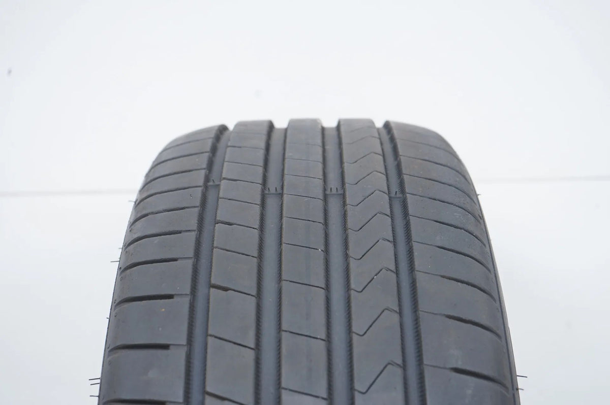 1 x Sommerreifen Hankook 225 45 18 Zoll DOT22 ca.6m Detailansicht 4