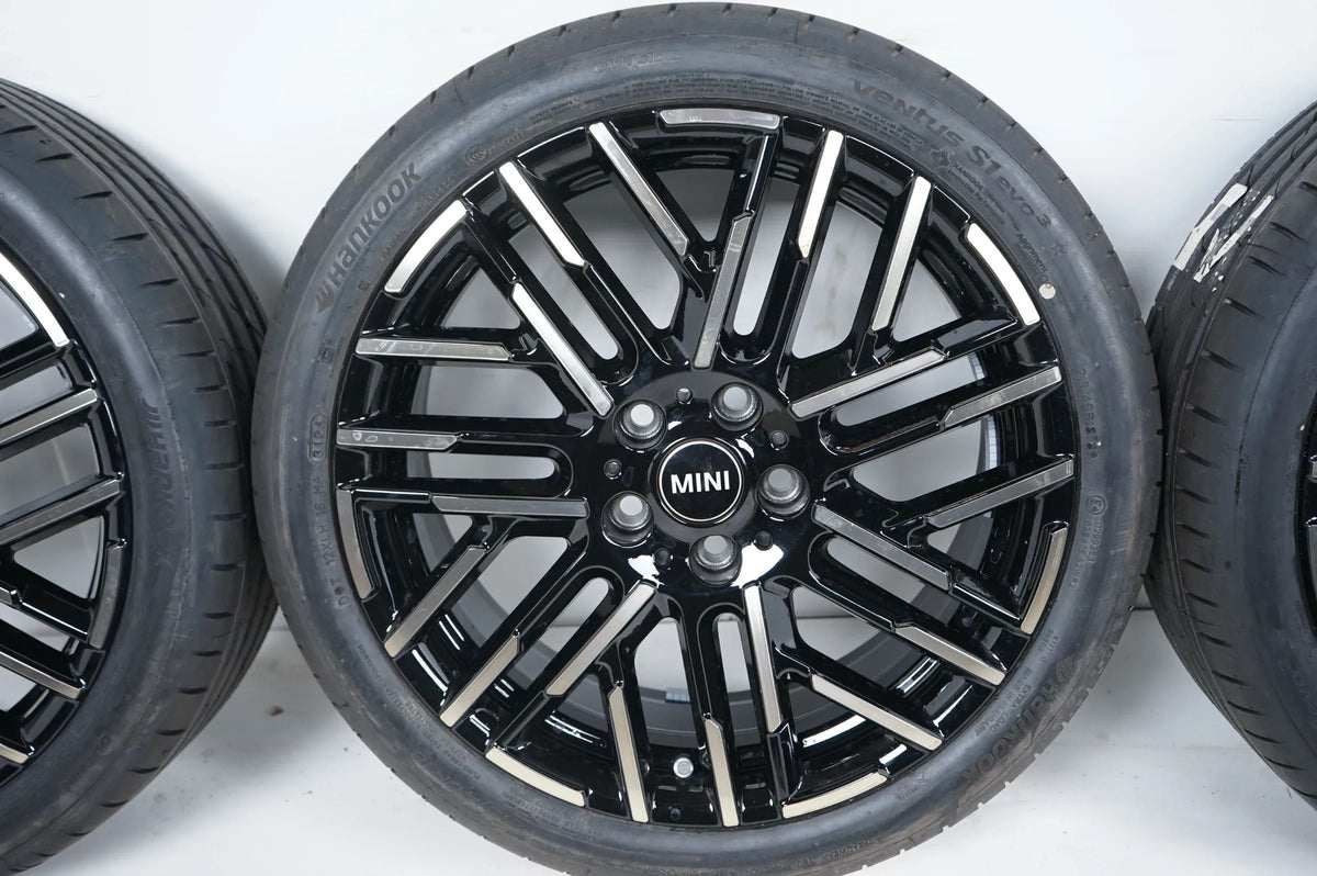 Neu MINI F65 F66 F67 Winterräder mit neuen Winterreifen 215 40 18 Zoll 959 5A3E640