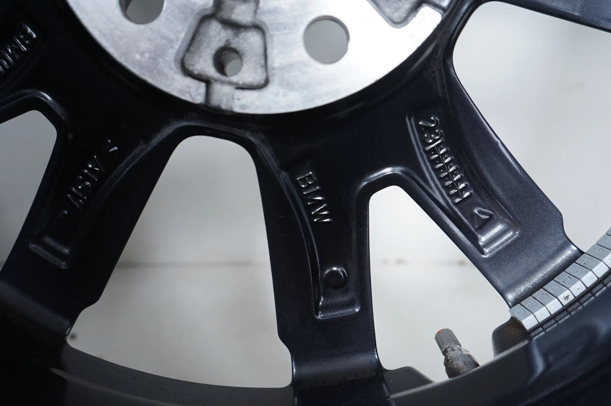 BMW 1er 2er F70 F74 Winterreifen Winterräder 205 55 17 Zoll 967 5A45270 Detaljevisning 12