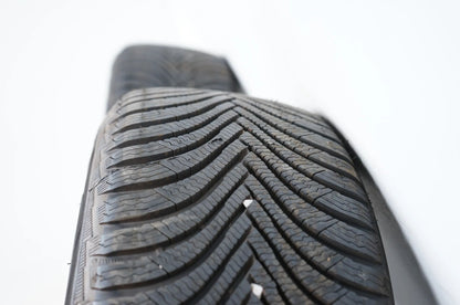 Wie Neu Audi Q2 81A Winterräder Winterreifen 215 55 17 Zoll 8mm 81A601025C