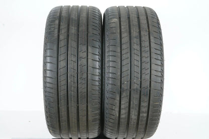 2 pneus été de démonstration Bridgestone 275/40/20 pouces BMW* DOT23 RFT