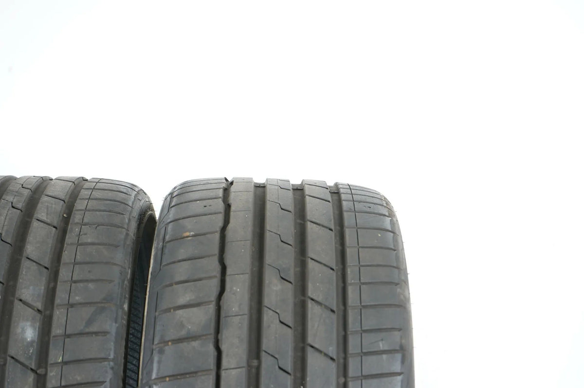 2 x Hankook summer tires 285 30 22 inch DOT22 approx. 6mm tread depth Detailansicht 5