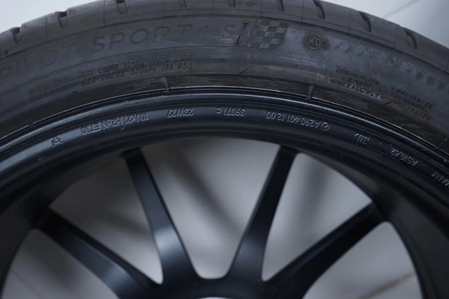 Jantes et pneus été 21 pouces pour Mercedes AMG GT W290 neuves
