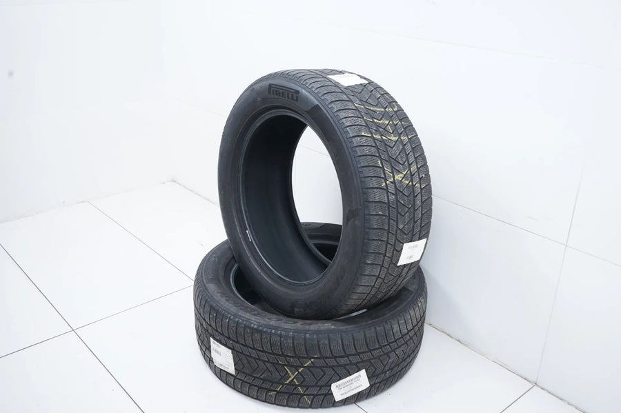 2 x Winterreifen 275 50 20 Zoll Pirelli DOT20 MO 4mm
