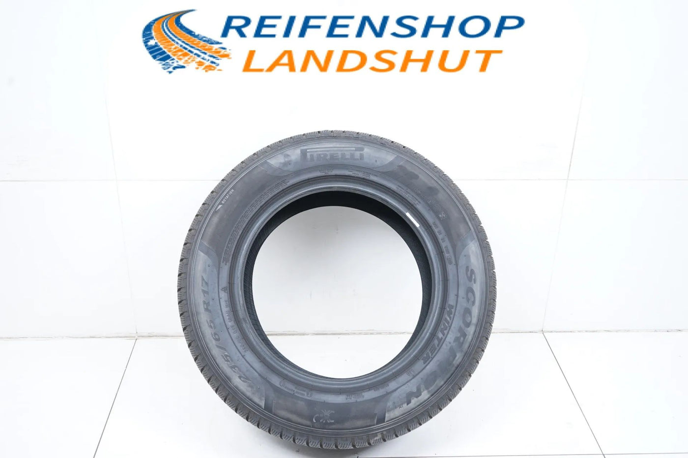 1x Winterreifen Pirelli 235 65 17 Zoll DOT20 MO ca.7 mm