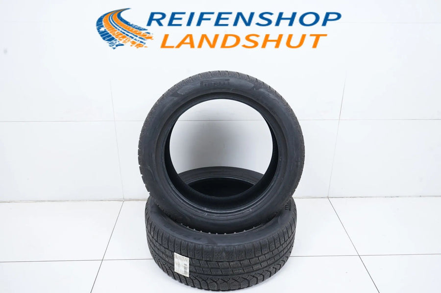 2x Pirelli winter tires 235 50 19 inch approx. 4 mm tread depth DOT19 MO