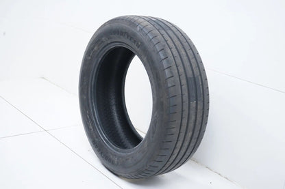 1 pneu été Goodyear 235/60/18 pouces MO DOT21, profondeur de sculpture d'environ 4 mm