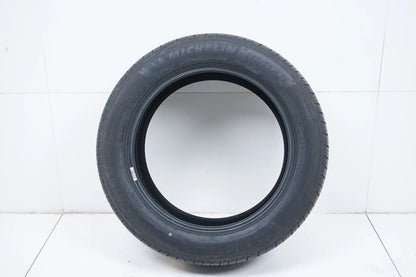 1 x Michelin all-weather tire 235 55 19 inch DOT23 approx. 7mm MO