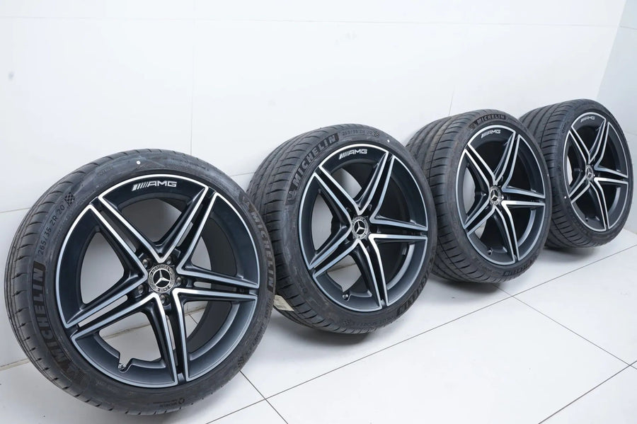 Mercedes E63 AMG W213 Sommerreifen Sommerräder 20 Zoll