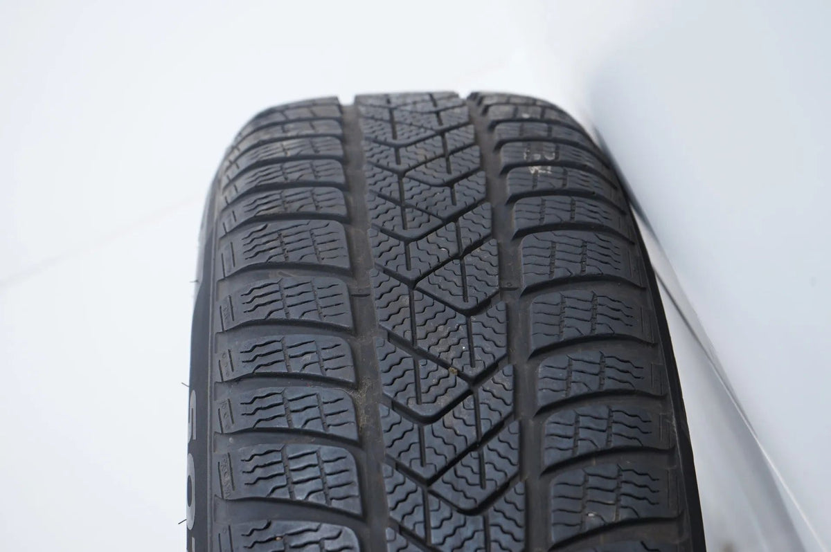 Pneus hiver et jantes hiver 16 pouces pour Mercedes Classe AB W177 B247 Detailansicht 9