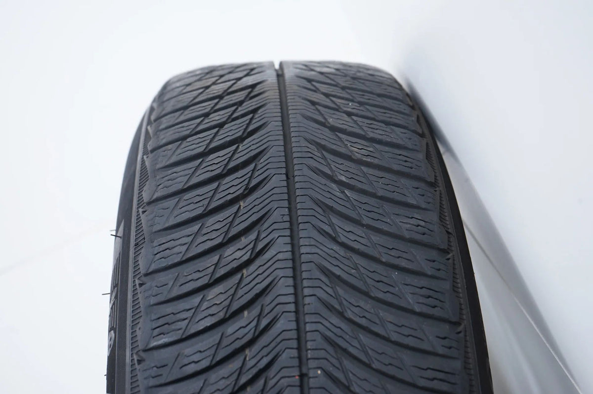 Mercedes GLA GLB H247 X247 Winter wheels 215 65 17 inch Detailansicht 9