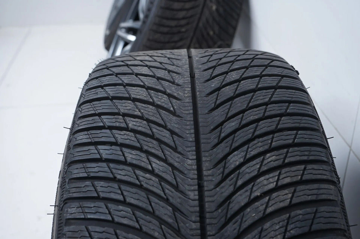 Mercedes AMG GT X290 W290 Winter Tires Winter Wheels 20 Inch 4 Door Detailansicht 11