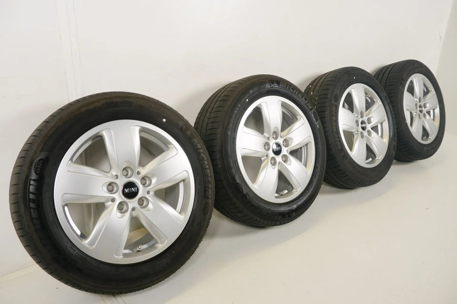 MINI Clubman F54 Sommerreifen Sommerräder 205 55 16 Zoll