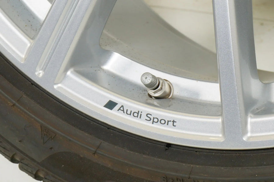 Audi RSQ3 83A F3 Winterreifen Winterräder 255 40 20 Zoll 83A601025S