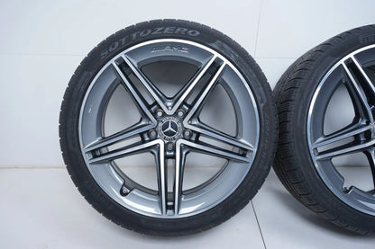 Mercedes C63 kupé AMG W205 zimní pneumatiky zimní kola 19 palců