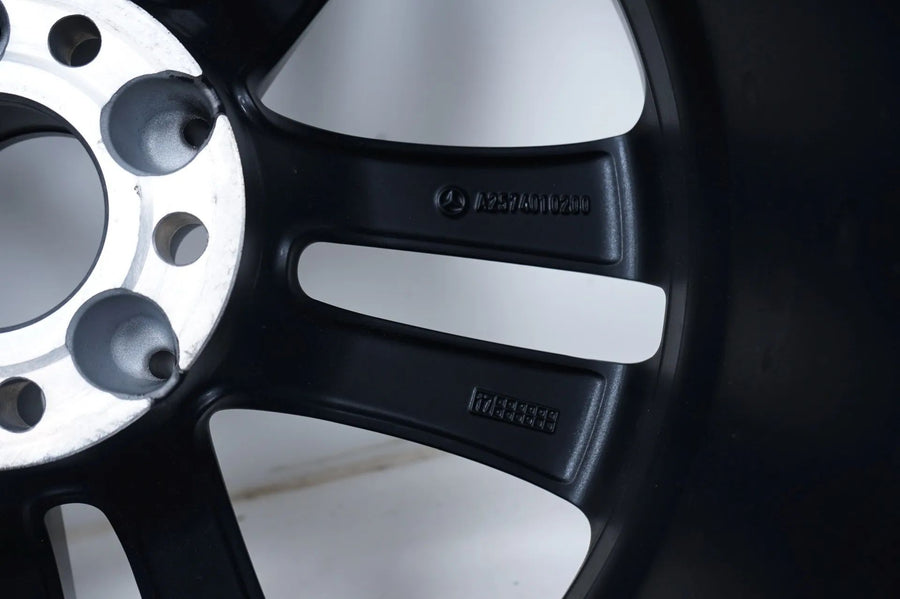 1 x Hliníkový disk Mercedes CLS W257 18 palců A2574010200 9J ET33