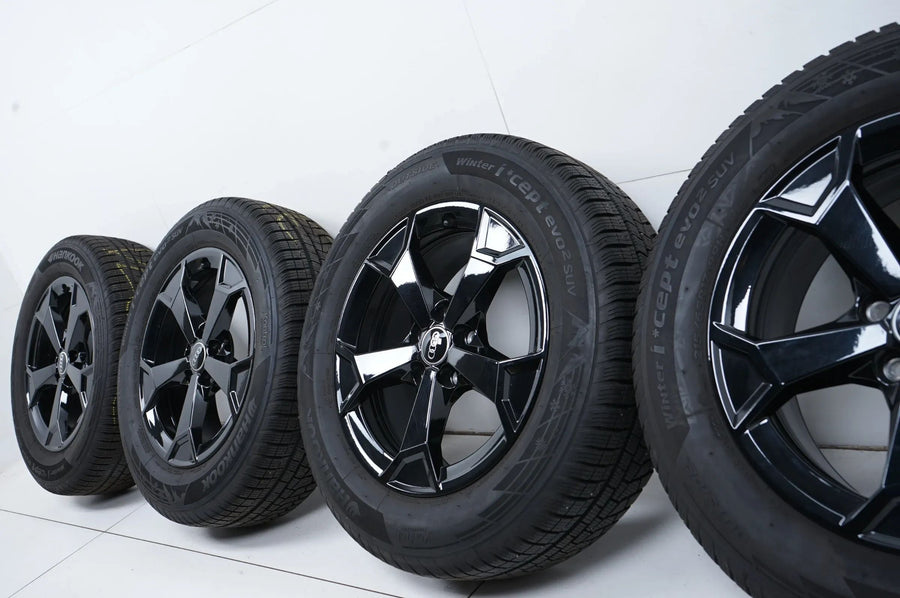 Audi Q3 83A F3 Allwetterräder mit neuen Allwetterreifen 215 65 17 Zoll