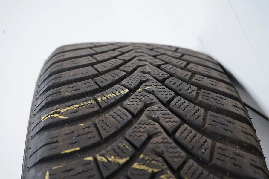 VW Volkswagen Passat 3G Winterreifen Winterräder 215 60 16 Zoll