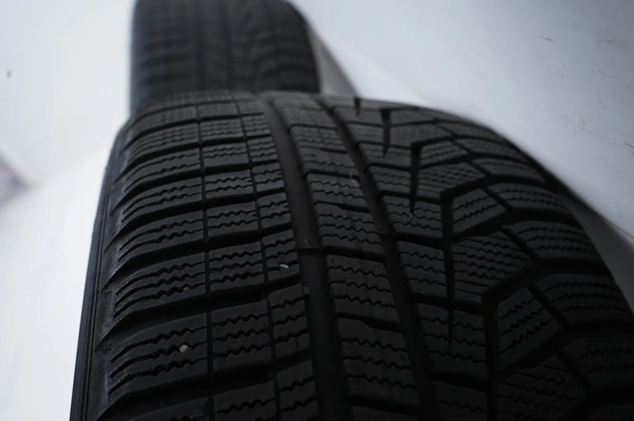 Pneus hiver pour BMW Série 3 G20 G21 G22, jantes hiver 225/50 R17 pouces