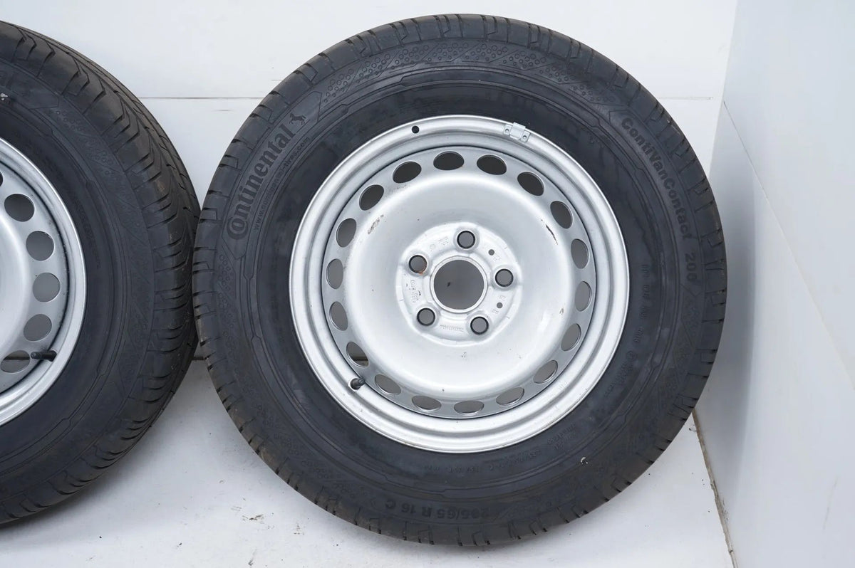 VW Volkswagen Crafter summer tires summer wheels 235 65 16C inch 8m Detailansicht 6