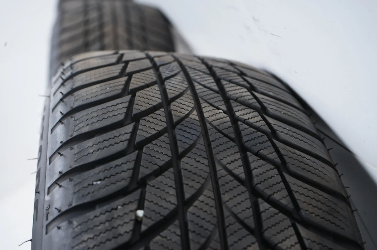 MINI Countryman F60 winter wheels, winter tires 205/60 R17 inch Detailansicht 10