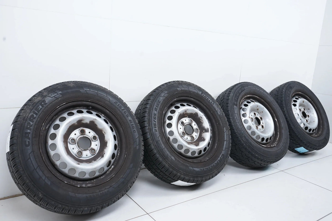 VW Transporter T5 T6 winter tires/wheels 215/65/16 inch
