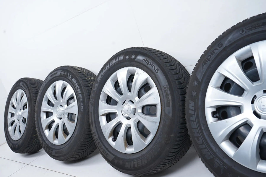 VW Tiguan Skoda Kodiaq Audi Q3 Winter tires Winter wheels 215 65 17 inch