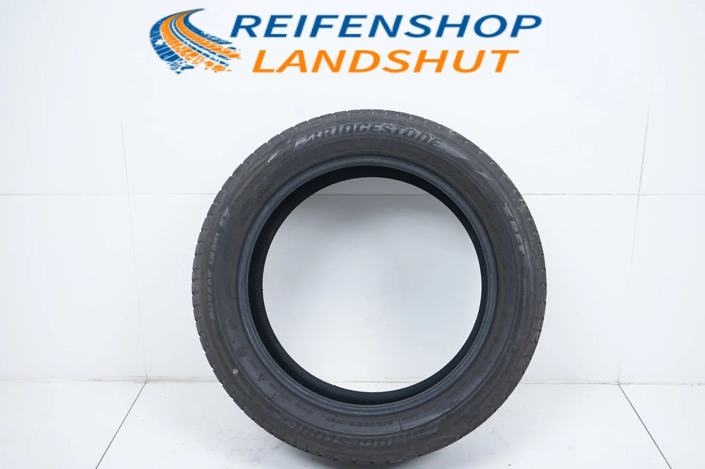 1 x Bridgestone winter tire 245/50 R19 inch DOT18 BMW* approx. 4mm tread depth RFT