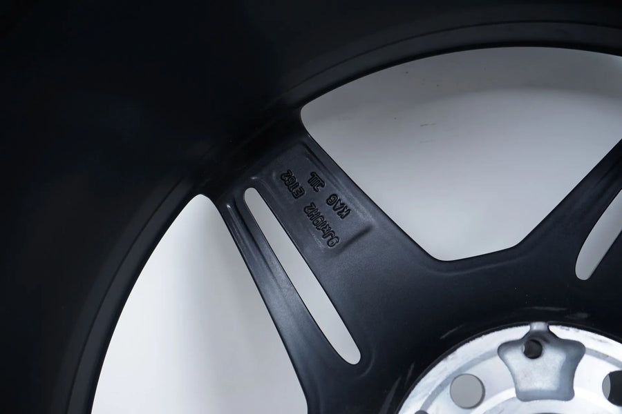 1x Mercedes AMG GT W190 AMG lichtmetalen velg 19 inch A1904010100