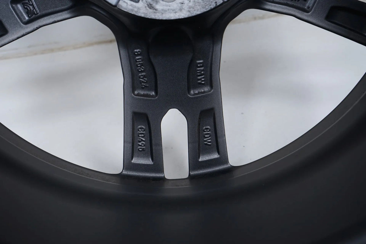 1 x originální BMW řady 1 řady 2 F44 F40 hliníkový disk 18 palců 556M 8053524 Detailní zobrazení 7