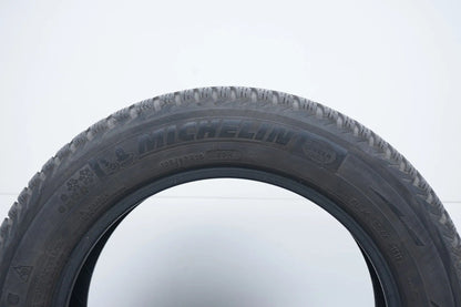 2x Winter tires 195 60 16 inch Michelin approx. 4 mm tread depth DOT12