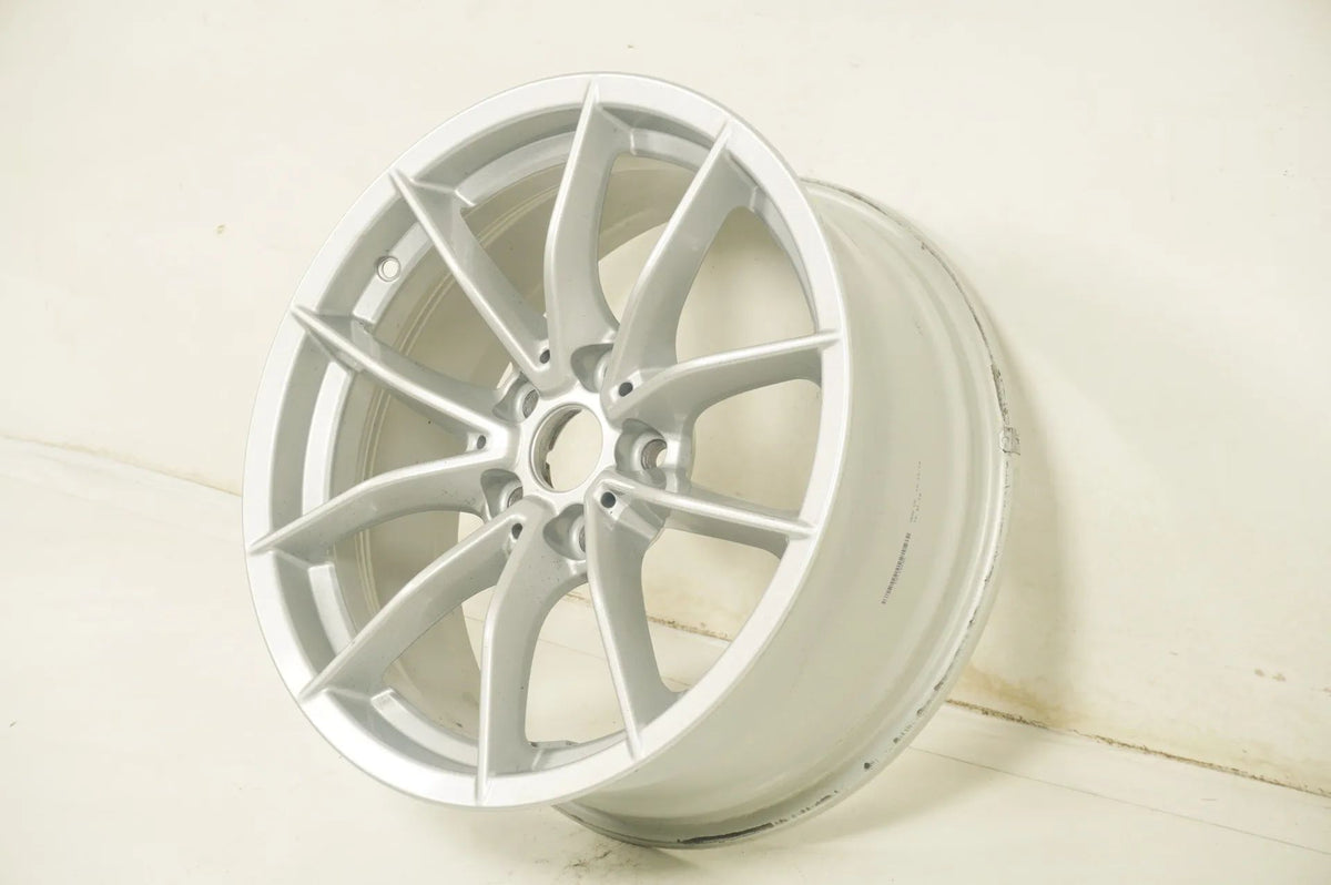 1 x originele BMW Z4 G29 lichtmetalen velg 17 inch 6879183 7,5J Detailweergave 4