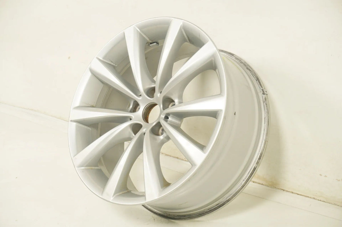 1 x BMW řady 5 G30 řady 6 GT řady 7 G11 G32 hliníkový disk 18 palců 642 6867338 8J Detailní zobrazení 4