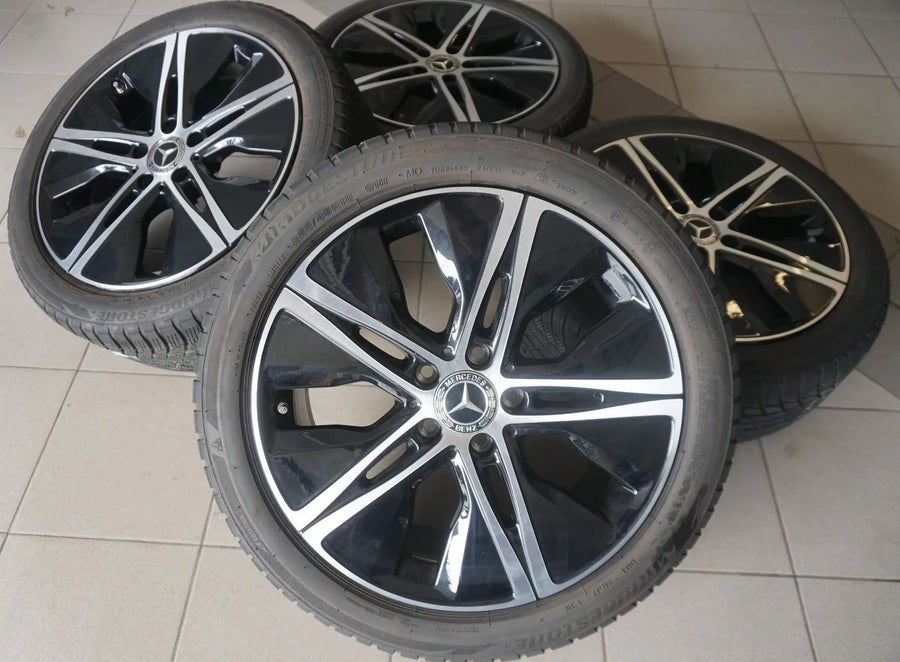 Cerchi in lega originali Mercedes Classe A W177 Classe B CLA, pneumatici invernali 225 45 R18